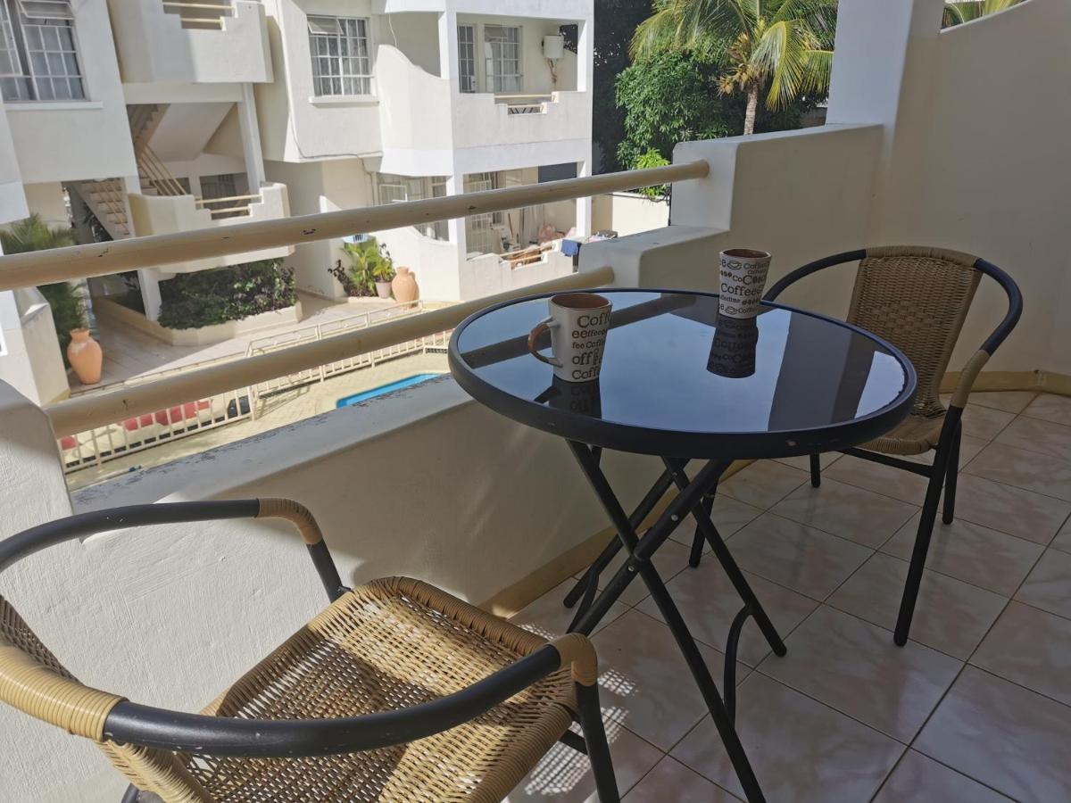 Appartment Camellia Flic-en-Flacq Buitenkant foto